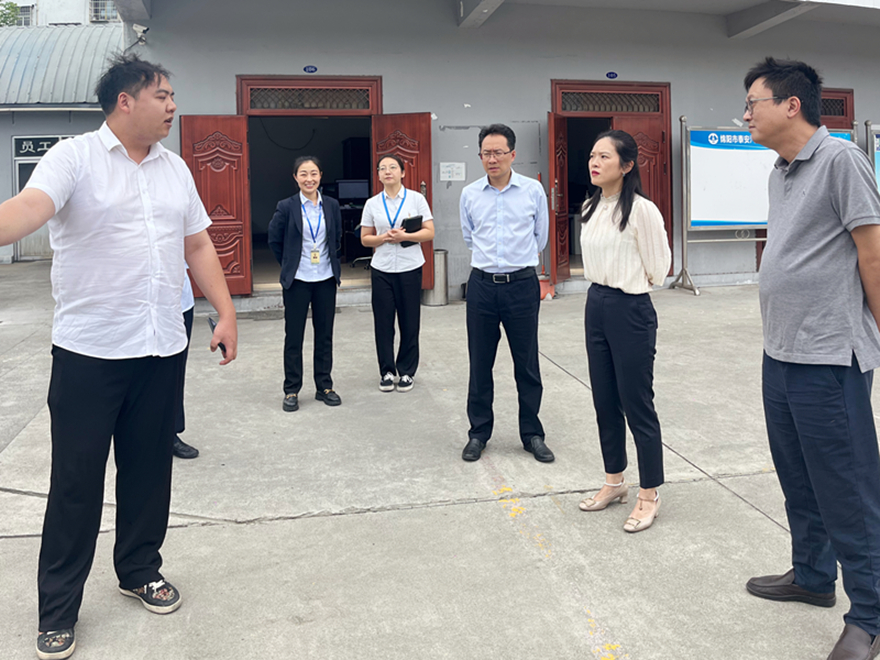 图4：集团党委委员、副总经理贺维维督导驾培场所安全工作